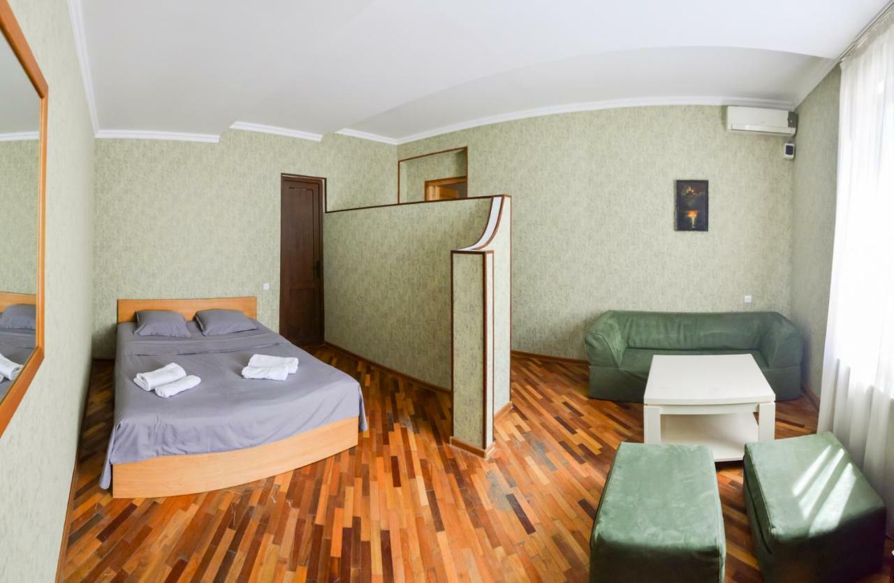 Shin Hotel Akhaltsikhe  Bagian luar foto