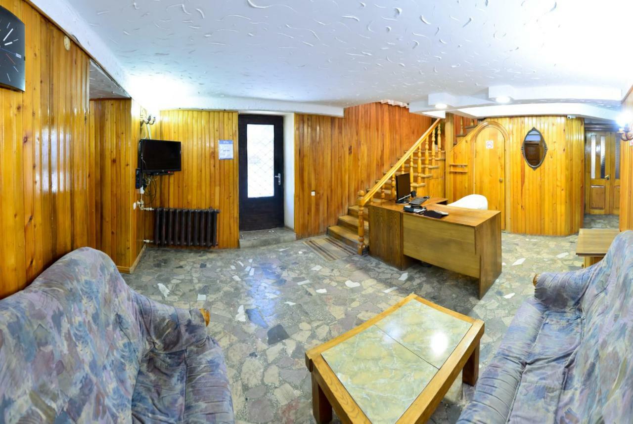 Shin Hotel Akhaltsikhe  Bagian luar foto