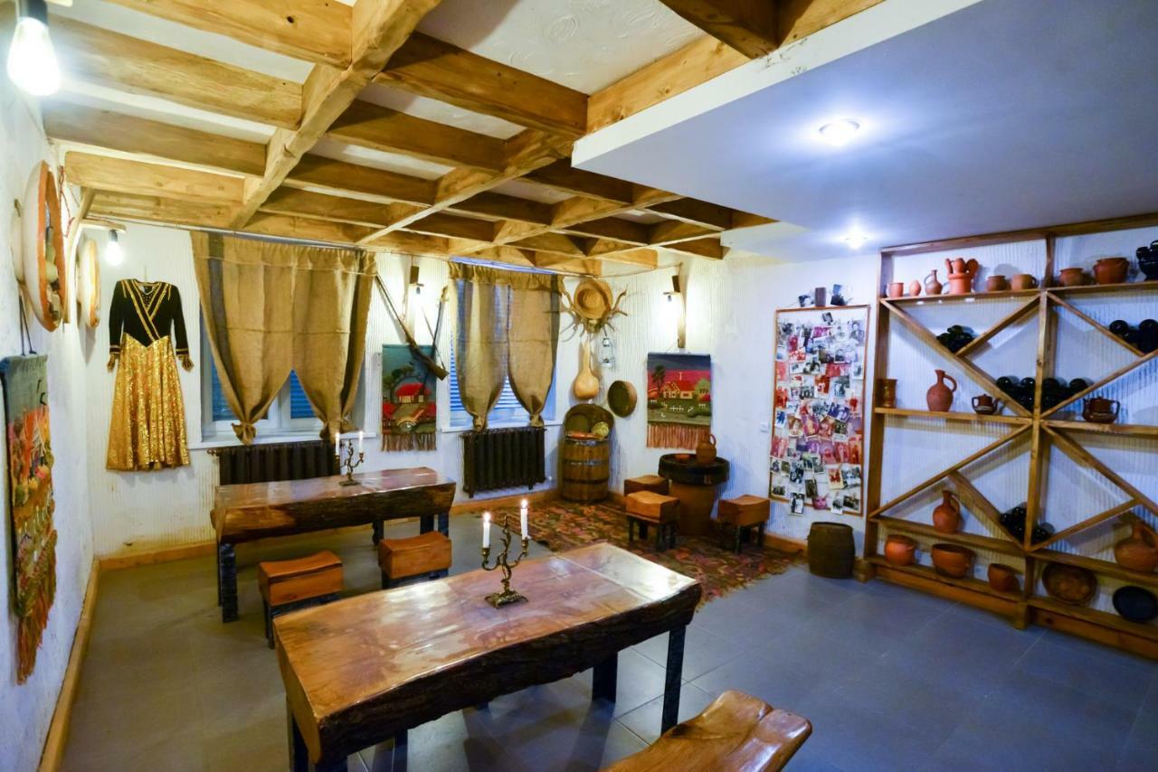 Shin Hotel Akhaltsikhe  Bagian luar foto